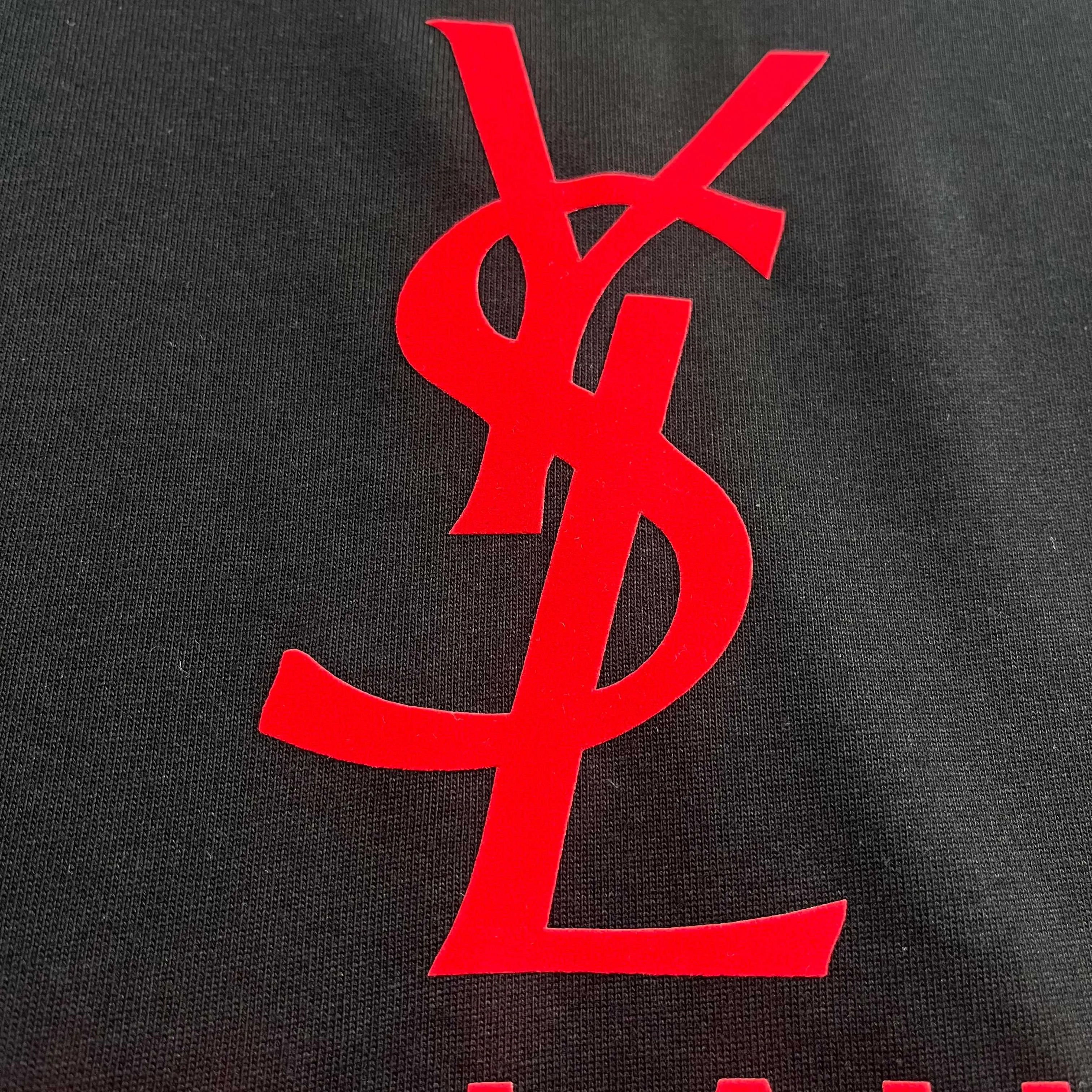 ysl* * * 2026 New Arrival Classiclogo ， Same Style ：Black White Size： S （90-130 ） M （120-150 ） L （140-165 ） XL （160-180 ） XXL （180-210 ）